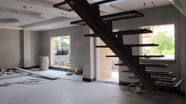 فروش ویلا 4 خوابه استخردار در نوشهر