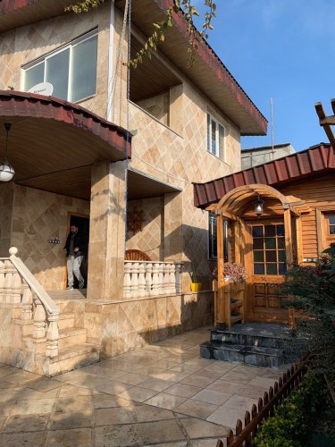 فروش 350 متر ویلا 3 خوابه...