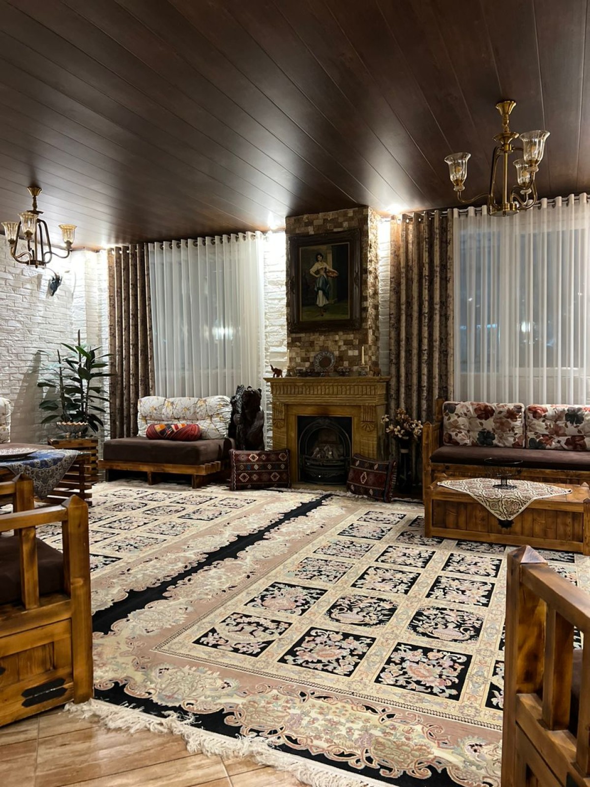 فروش 350 متر ویلا 3 خوابه زیربنا 250 متر در بهارستان شمالی نوشهر