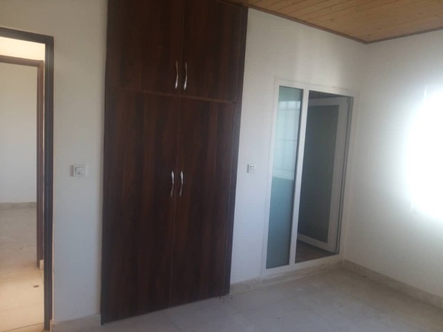 فروش 205 متر ویلا 3 خوابه زیربنا 200 متر در لتینگان نوشهر