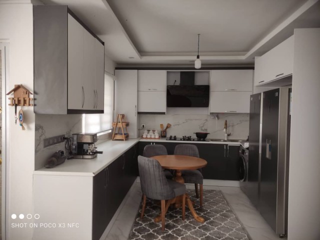 فروش 170 متر ویلا 2 خوابه زیربنا 100 متر نوشهر